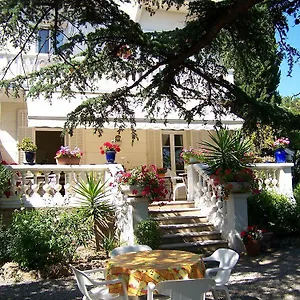 Hotel Le Thimothee : &, Saint-Raphael (Var)